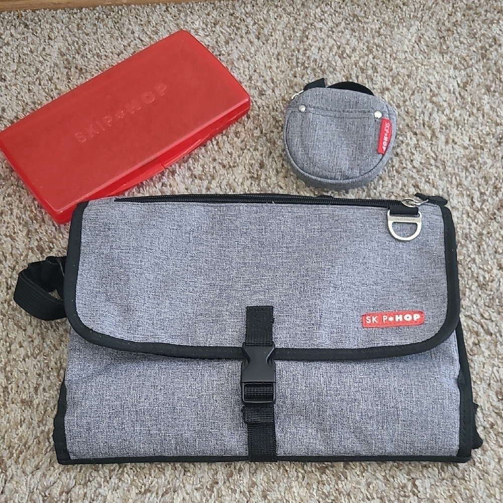 Skip Hop Gray and Red Travel Changing Kit Zip Off Changing Mat